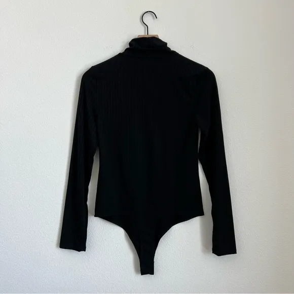 Banana Republic Long Sleeve Ribbed Turtleneck Bodysuit