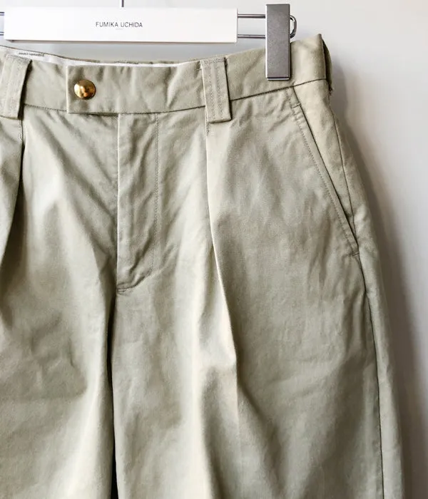 FUMIKA_UCHIDA/CHINO TAPERED SLACKS(BEIGE_gold)