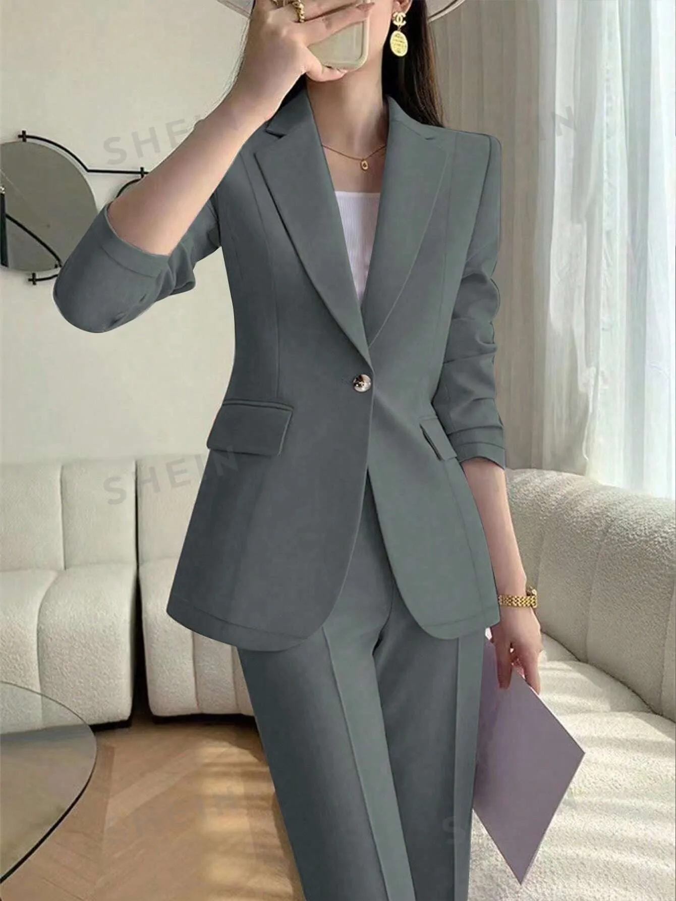 Privé Women's Solid Color Notched Collar Long Sleeve Button Front Pocket Blazer Jacket And Pants Suit Set